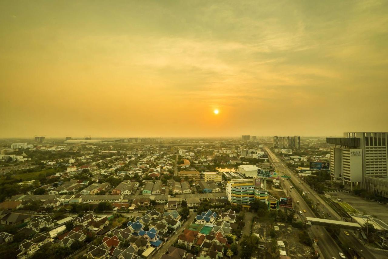 Best Western Plus Wanda Grand Hotel Nonthaburi Bagian luar foto