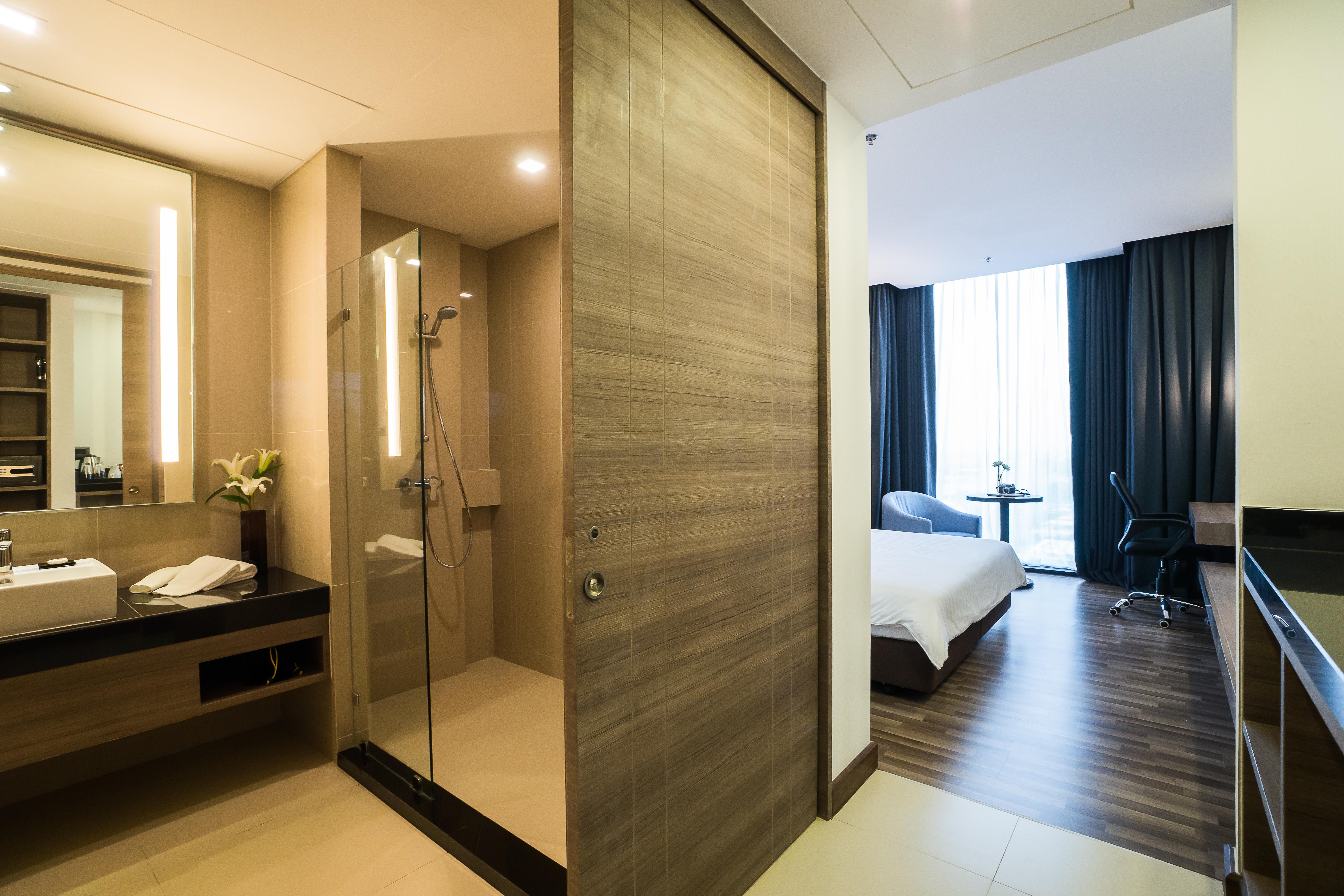 Best Western Plus Wanda Grand Hotel Nonthaburi Bagian luar foto